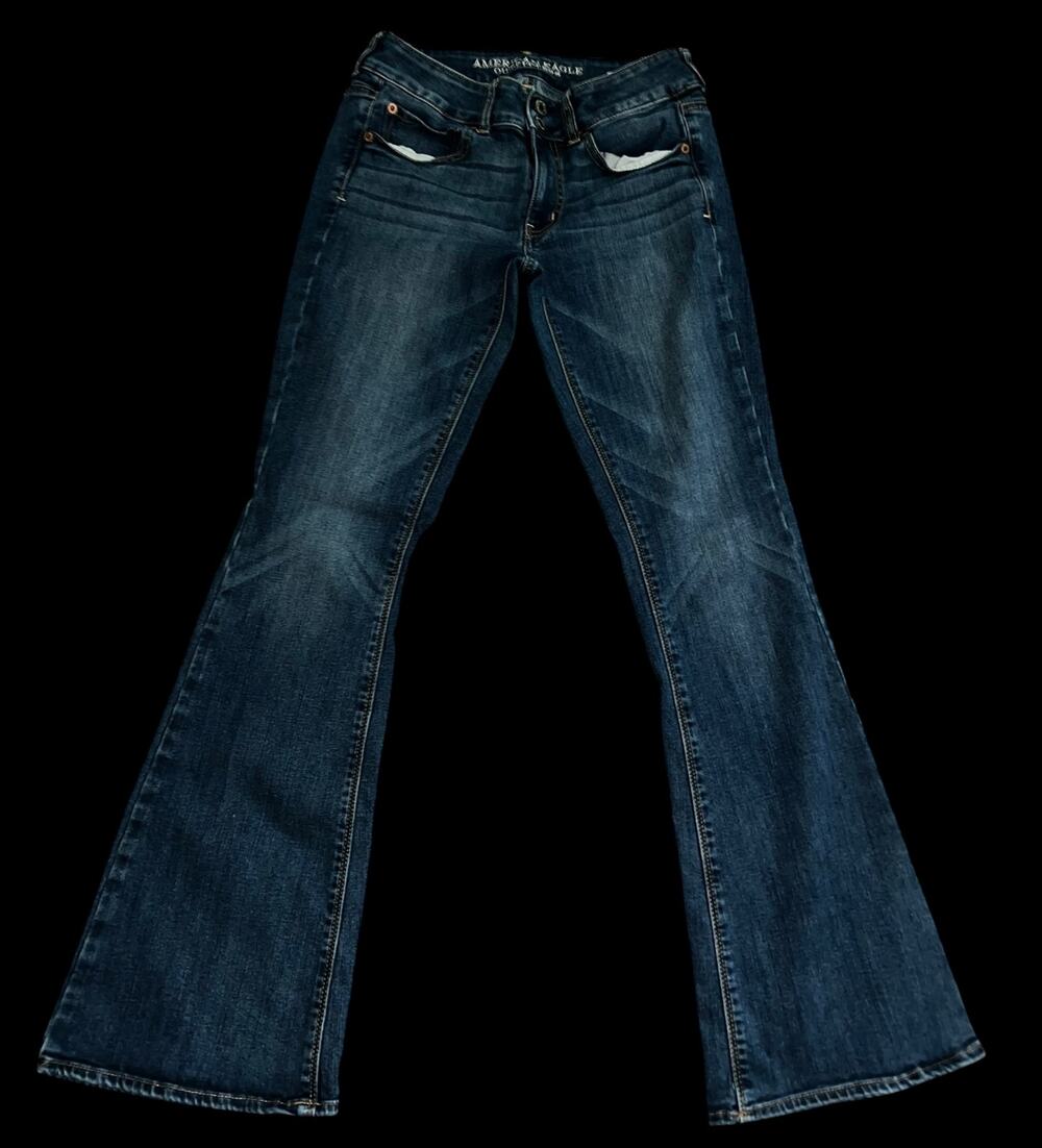 American Eagle Outfitters Women’s Artist Jeans Size 6
